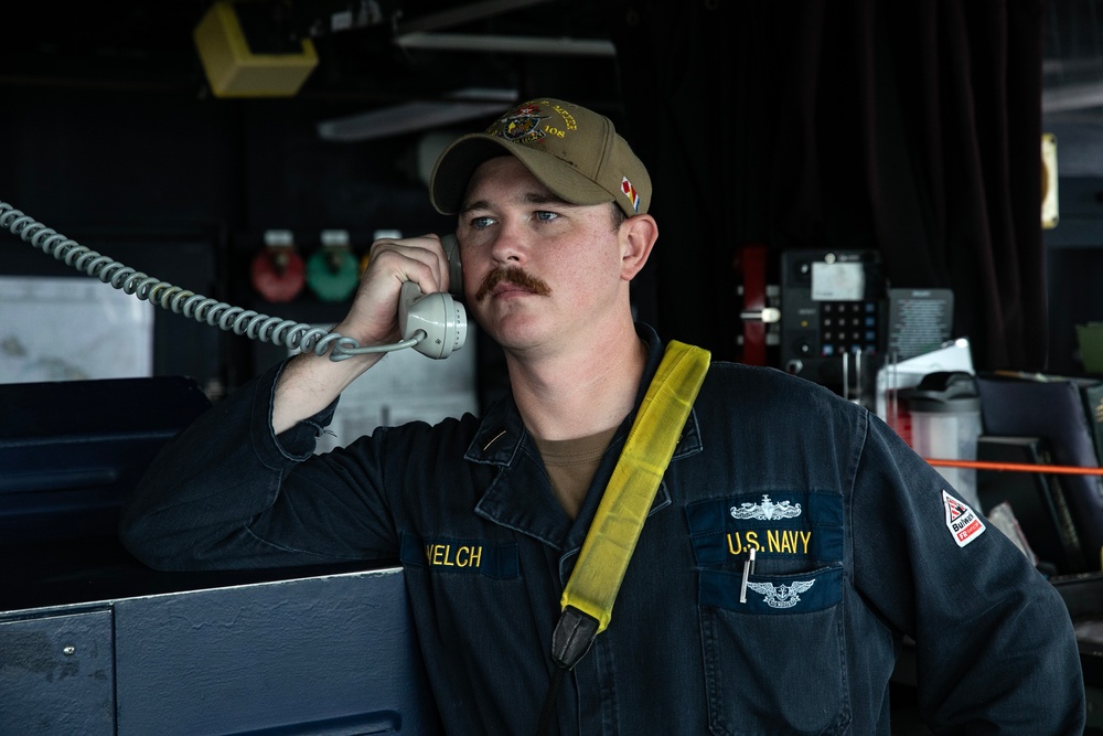 USS Wayne E. Meyer conducts operations in the U.S. Central Command area of responsibility as part of the Carl Vinson Carrier Strike Group