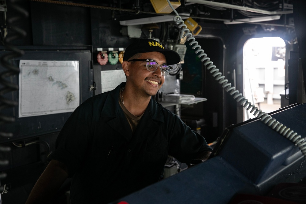 USS Wayne E. Meyer conducts operations in the U.S. Central Command area of responsibility as part of the Carl Vinson Carrier Strike Group