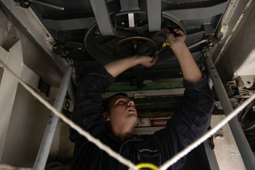 USS Wayne E. Meyer conducts operations in the U.S. Central Command area of responsibility as part of the Nimitz Carrier Strike Group