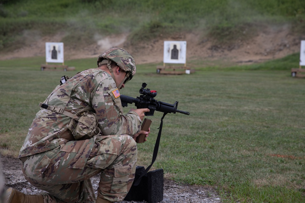 Cmd. Sgt. Maj. Hammack Shoot Off Competitors are tested with dominant and non-dominant hand M4 marksmanship