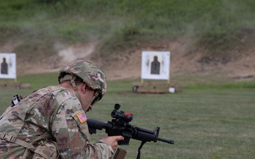 Cmd. Sgt. Maj. Hammack Shoot Off Competitors are tested with dominant and non-dominant hand M4 marksmanship