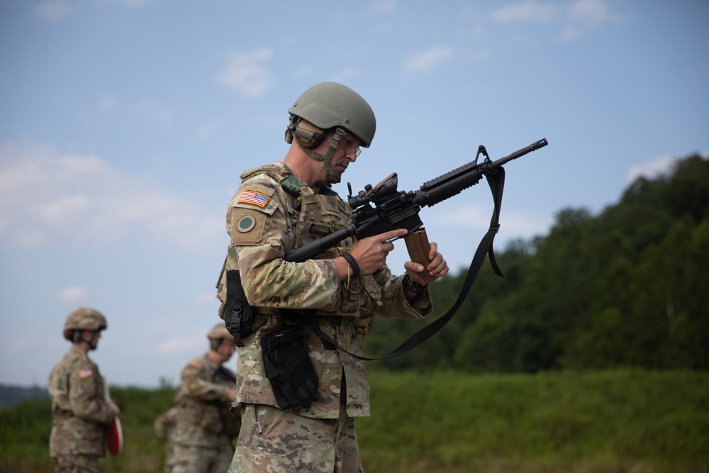 Cmd. Sgt. Maj. Hammack Shoot Off Competitors are tested with dominant and non-dominant hand M4 marksmanship