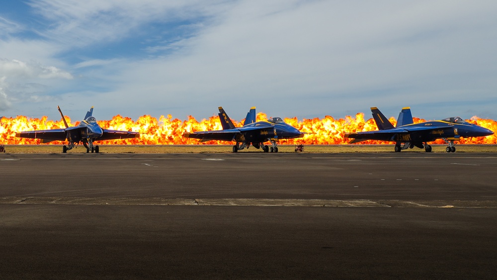 2025 Kaneohe Bay Air Show at MCBH Day 2