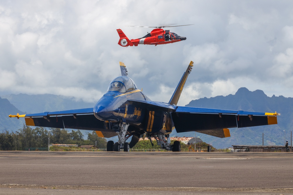 2025 Kaneohe Bay Air Show at MCBH Day 2
