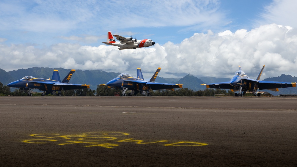 2025 Kaneohe Bay Air Show at MCBH Day 2