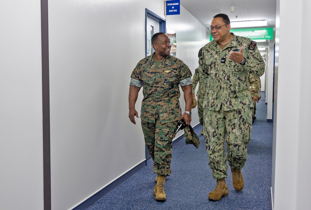 USFJ Deputy Commander Visits USNMRTC Yokosuka