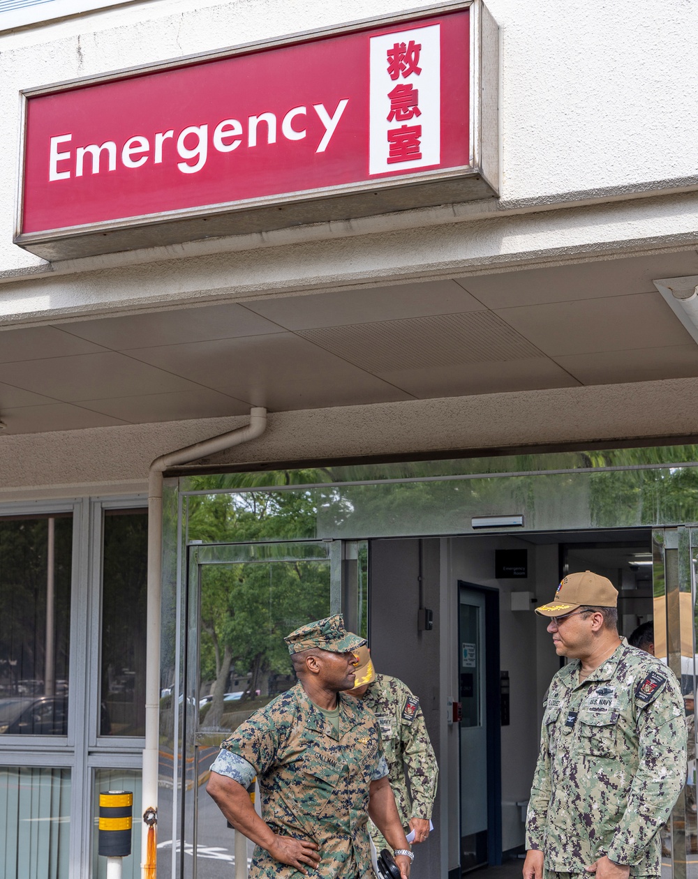 USFJ Deputy Commander Visits USNMRTC Yokosuka