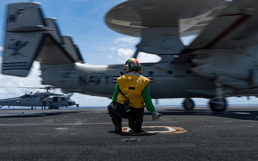 George Washington Conducts Flight Operations