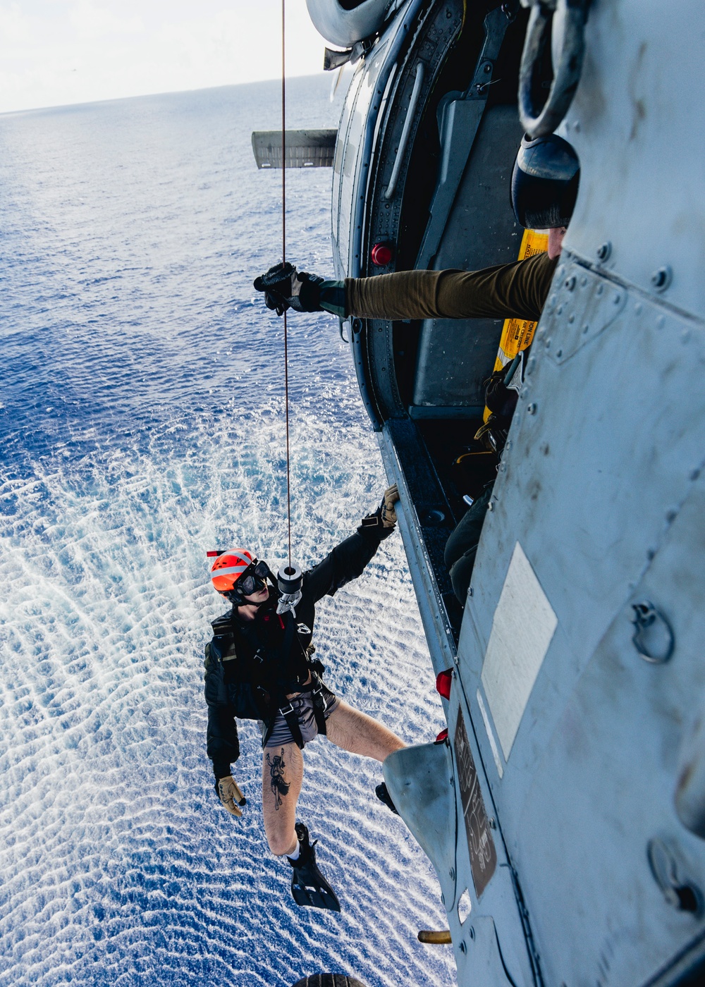 HSC-12 Conducts Search and Rescue Exercise