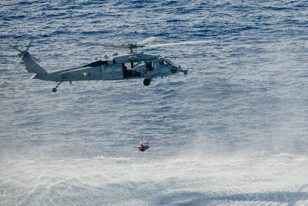 HSC-12 Conducts Search and Rescue Exercise