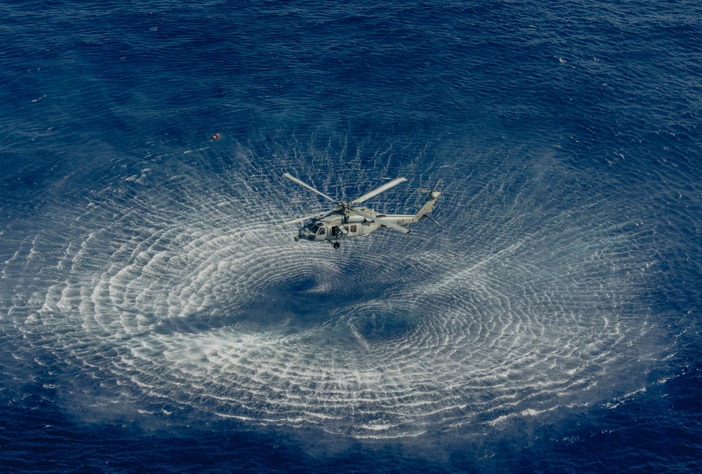 HSC-12 Conducts Search and Rescue Exercise