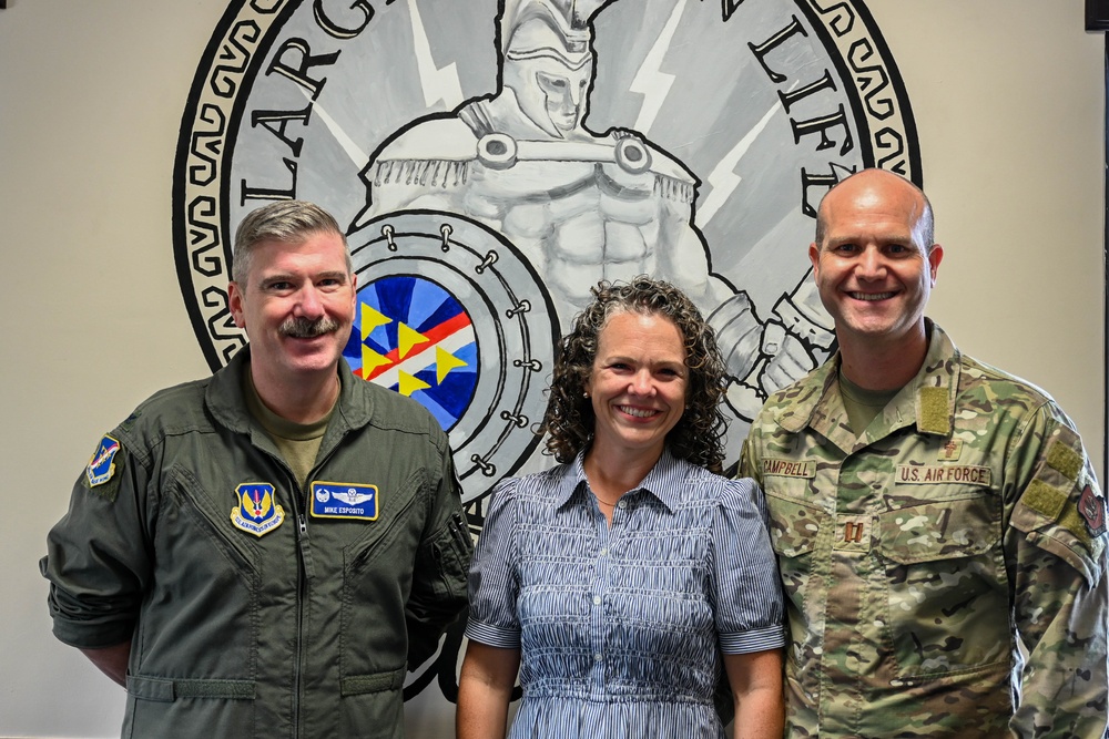 Incirlik welcomes first dependent after nearly a decade