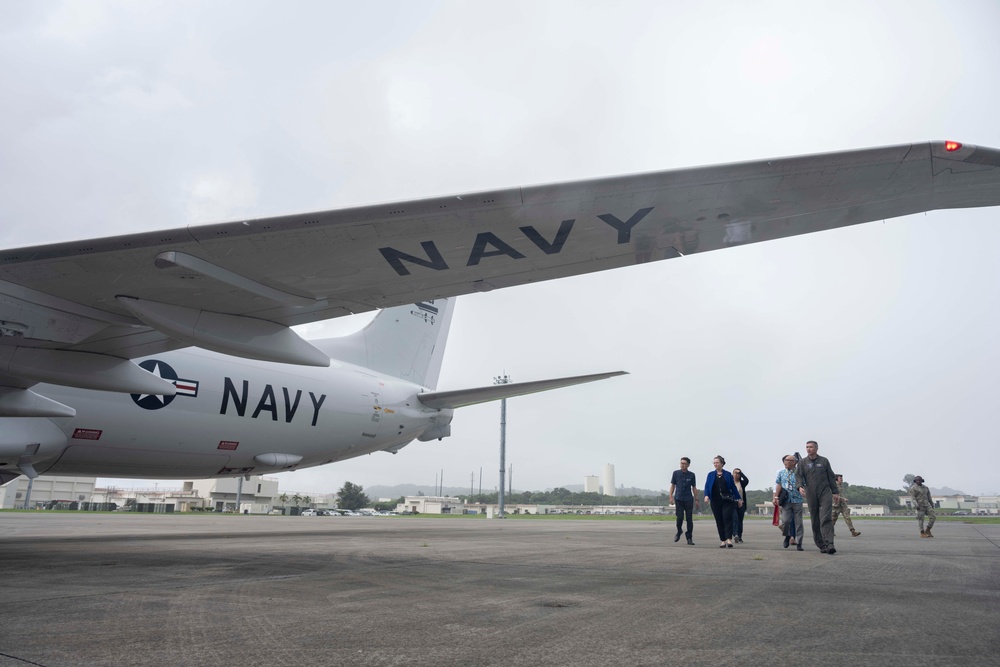 Okinawa Defense Bureau visits U.S. Navy assets on Kadena Air Base