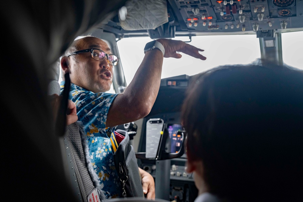 Okinawa Defense Bureau visits U.S. Navy assets on Kadena Air Base