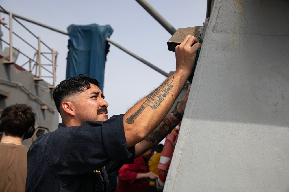 USS Wayne E. Meyer conducts operations in the U.S. Central Command area of responsibility as part of the Nimitz Carrier Strike Group