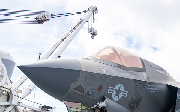 USS America (LHA 6) Conducts Flight Operations