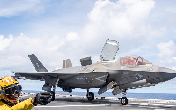 USS America (LHA 6) Conducts Flight Operations