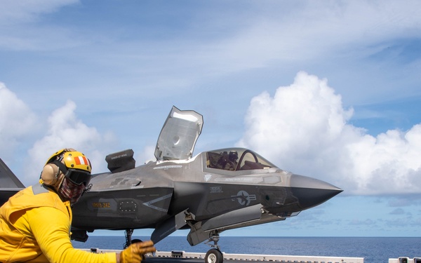 USS America (LHA 6) Conducts Flight Operations