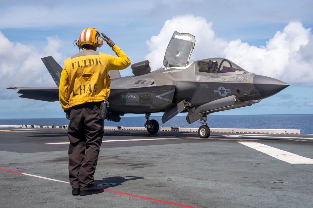 USS America (LHA 6) Conducts Flight Operations