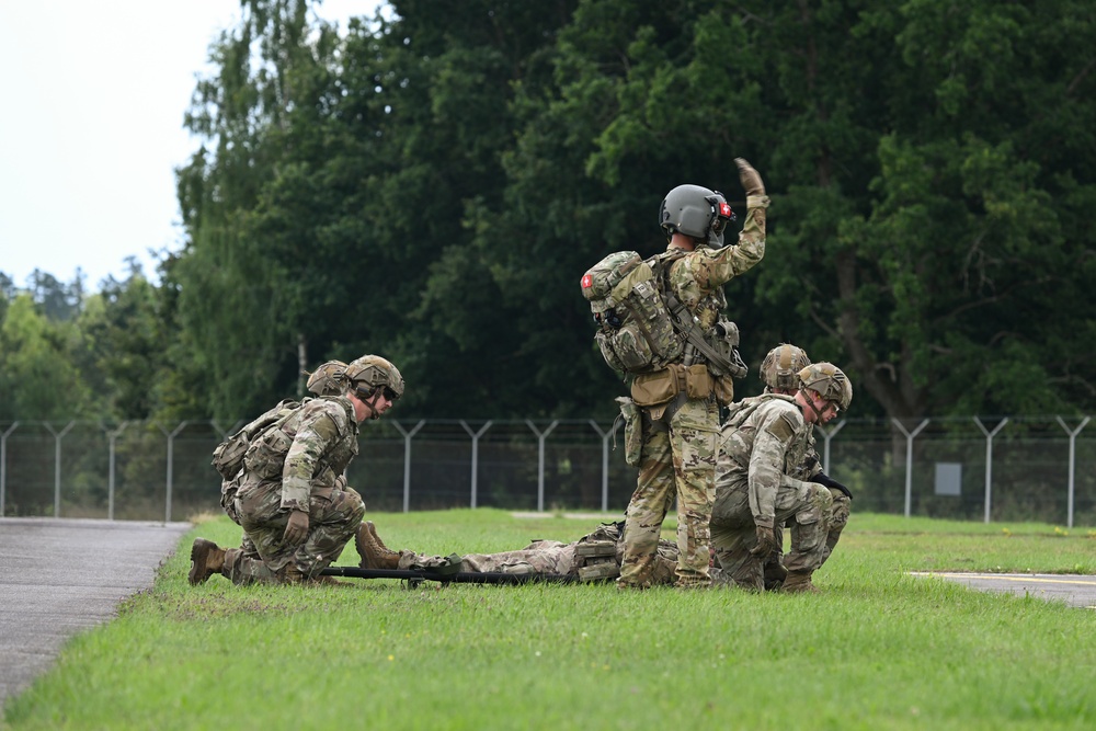 2nd Battalion, 7th Infantry Regiment: MEDEVAC Training