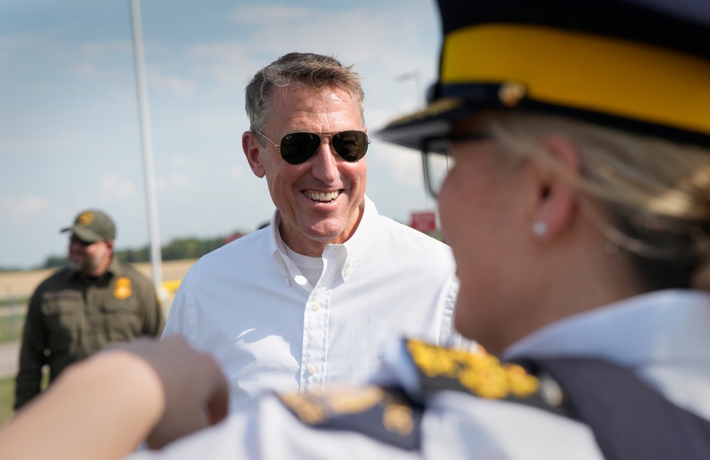 CBP Commissioner Rodney S. Scott visits North Dakota POEs