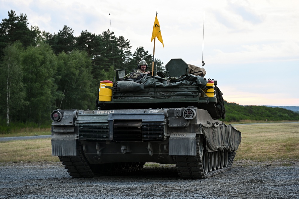2nd Battalion, 7th Infantry Regiment: Tank Night Live Fire Exercise