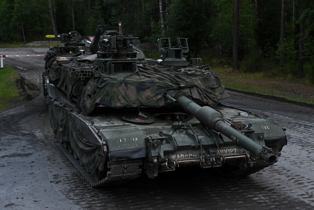 2nd Battalion, 7th Infantry Regiment: Tank Night Live Fire Exercise