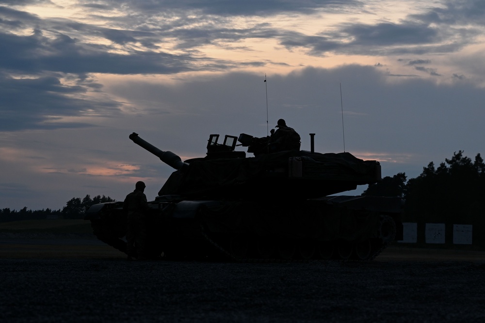 2nd Battalion, 7th Infantry Regiment: Tank Night Live Fire Exercise