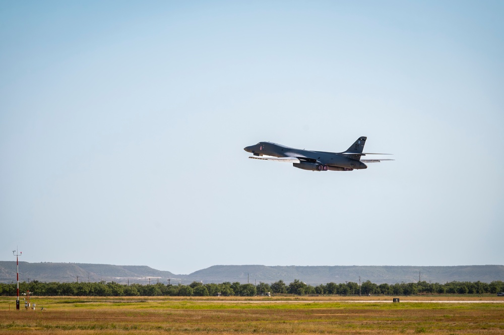 Dyess B-1s arrive in Norway for Bomber Task Force Europe
