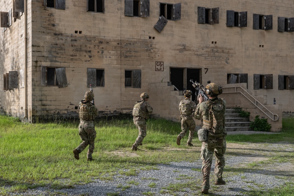 Airmen sharpen tactical skills during close quarters battle training