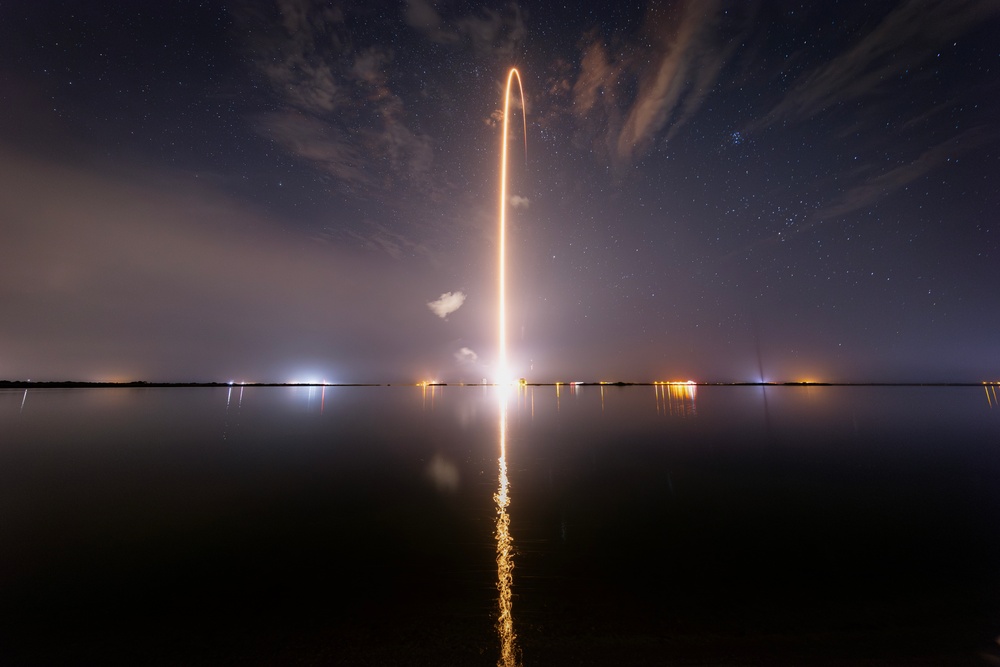 Starlink 10-30 Launches from Cape Canaveral Space Force Station