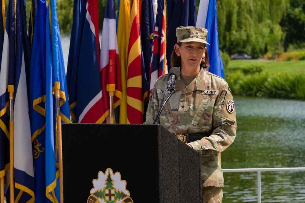 Brig. Gen. Deydre S. Teyhen, commanding general, Medical Readiness Command, Pacific &amp; director, Defense Health Network Indo-Pacific, speaks at Madigan’s Swan Plaza