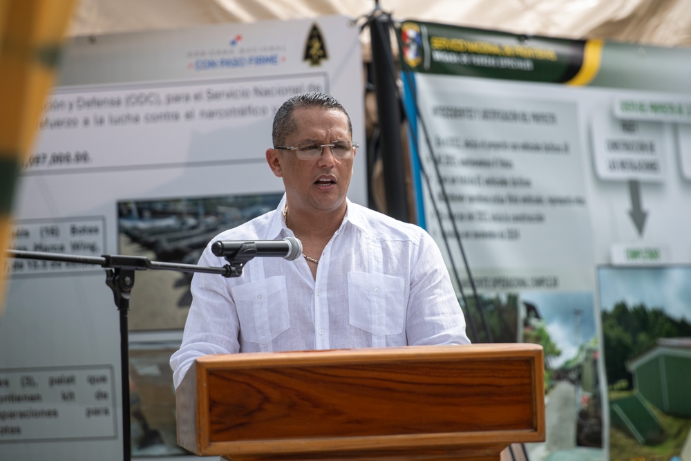 U.S. Army South Commander General Ryan visits service members in Panama