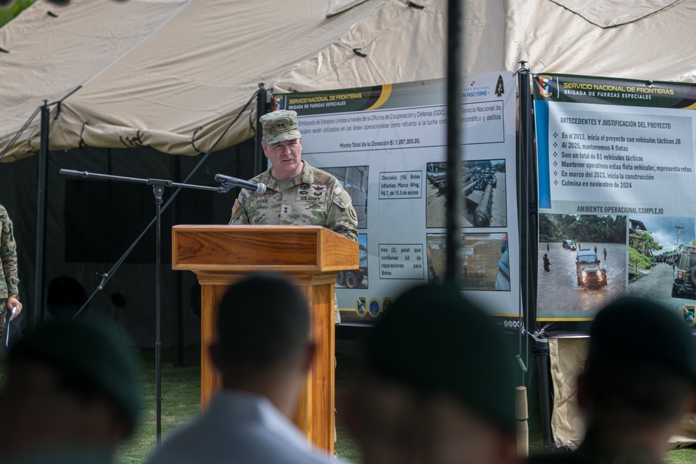U.S. Army South Commander General Ryan visits service members in Panama