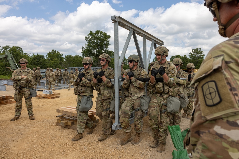 Reserve Soldiers Build Bridge