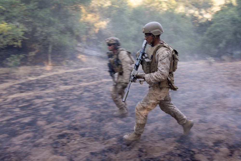1st Bn., 1st Marines take on Range 600 during Bn. FEX