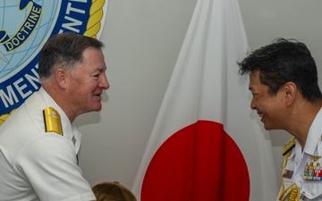 SMWDC hosts members of the JMSDF