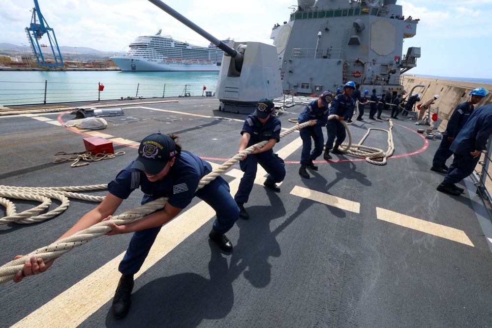 USS Bainbridge (DDG 96) Sea and Anchor Detail