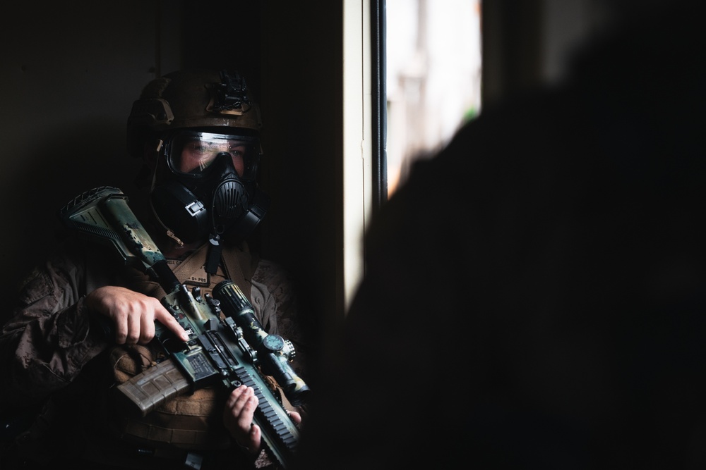 2nd Battalion, 2nd Marines Conducts Urban Operations Training