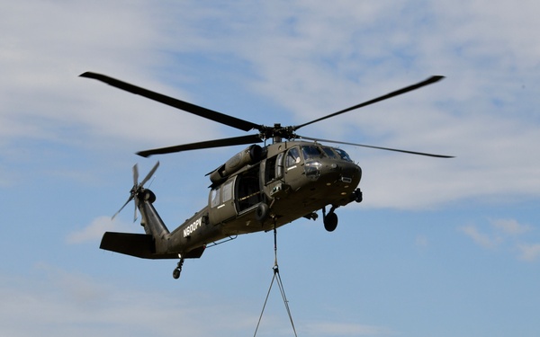 Soldiers practice sling load operations at Northern Strike