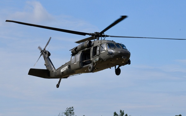 Soldiers practice sling load operations at Northern Strike