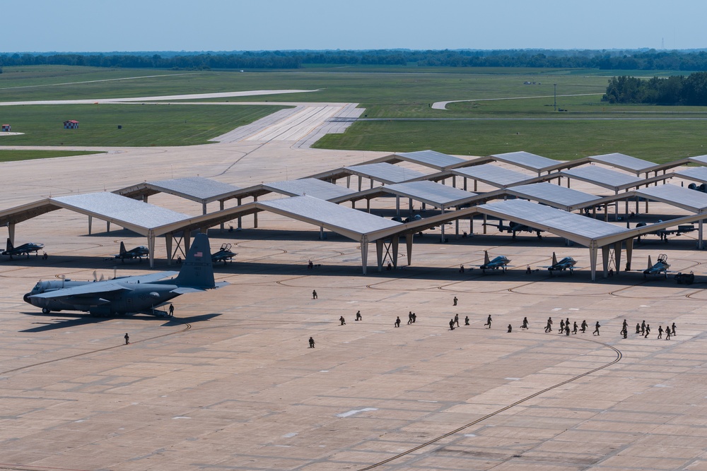 509 SFS conducts HVI transfer exercise at Whiteman AFB