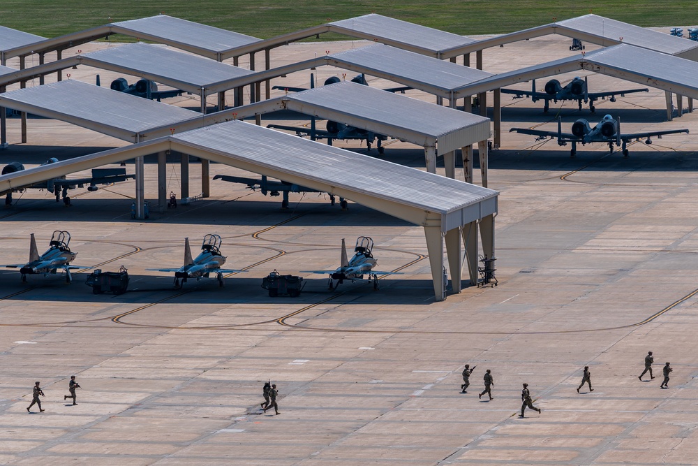 509 SFS conducts HVI transfer exercise at Whiteman AFB