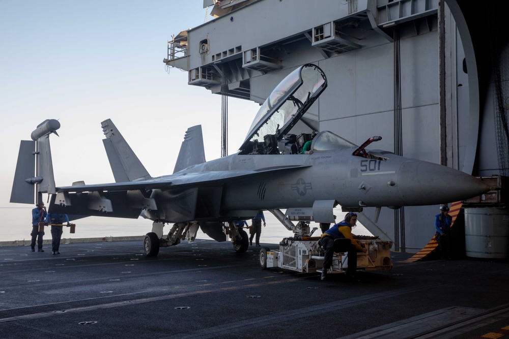 USS Gerald R. Ford (CVN 78) Sailors Move Aircraft