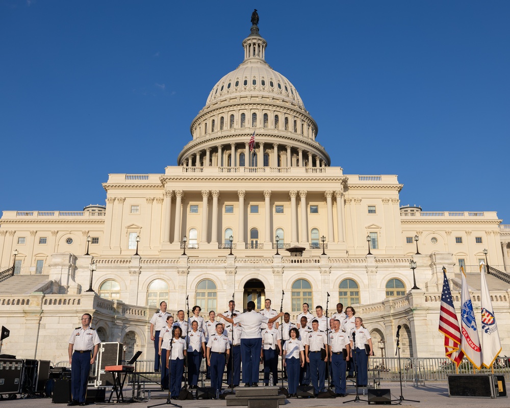 Army Chorus performs at U.S. Capitol