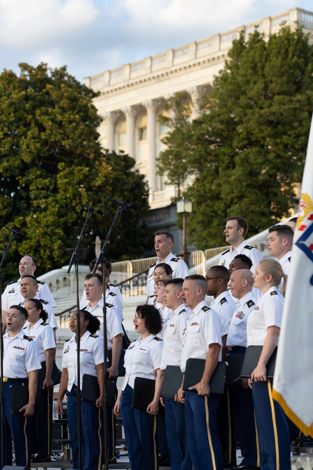Army Chorus performs at U.S. Capitol