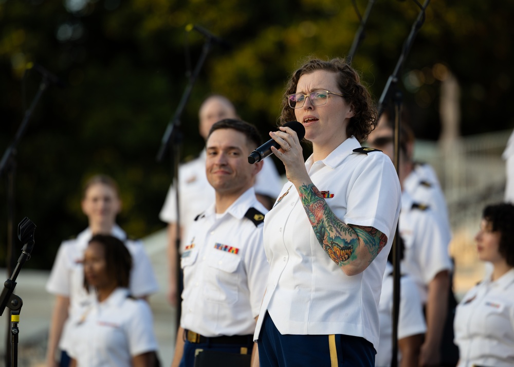 Army Chorus performs at U.S. Capitol