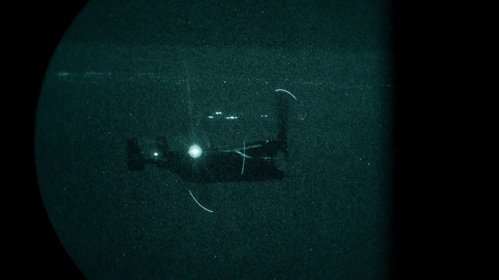 EW 25.2: Air Commandos support troop movements/ TAAR