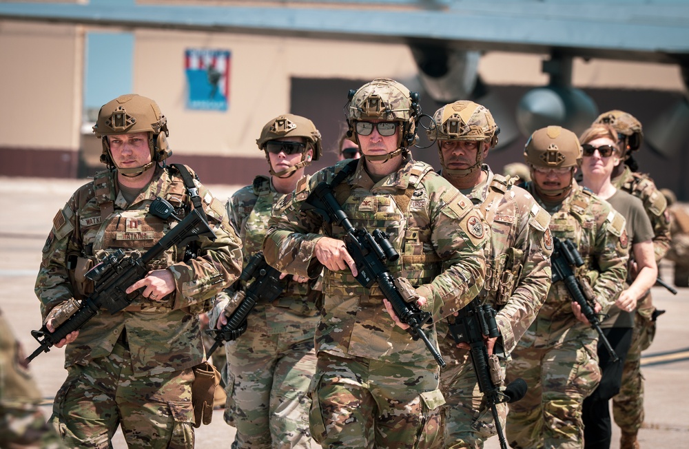 509 SFS conducts HVI transfer exercise at Whiteman AFB