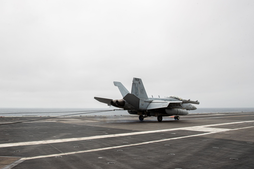 Abraham Lincoln conducts flight operations